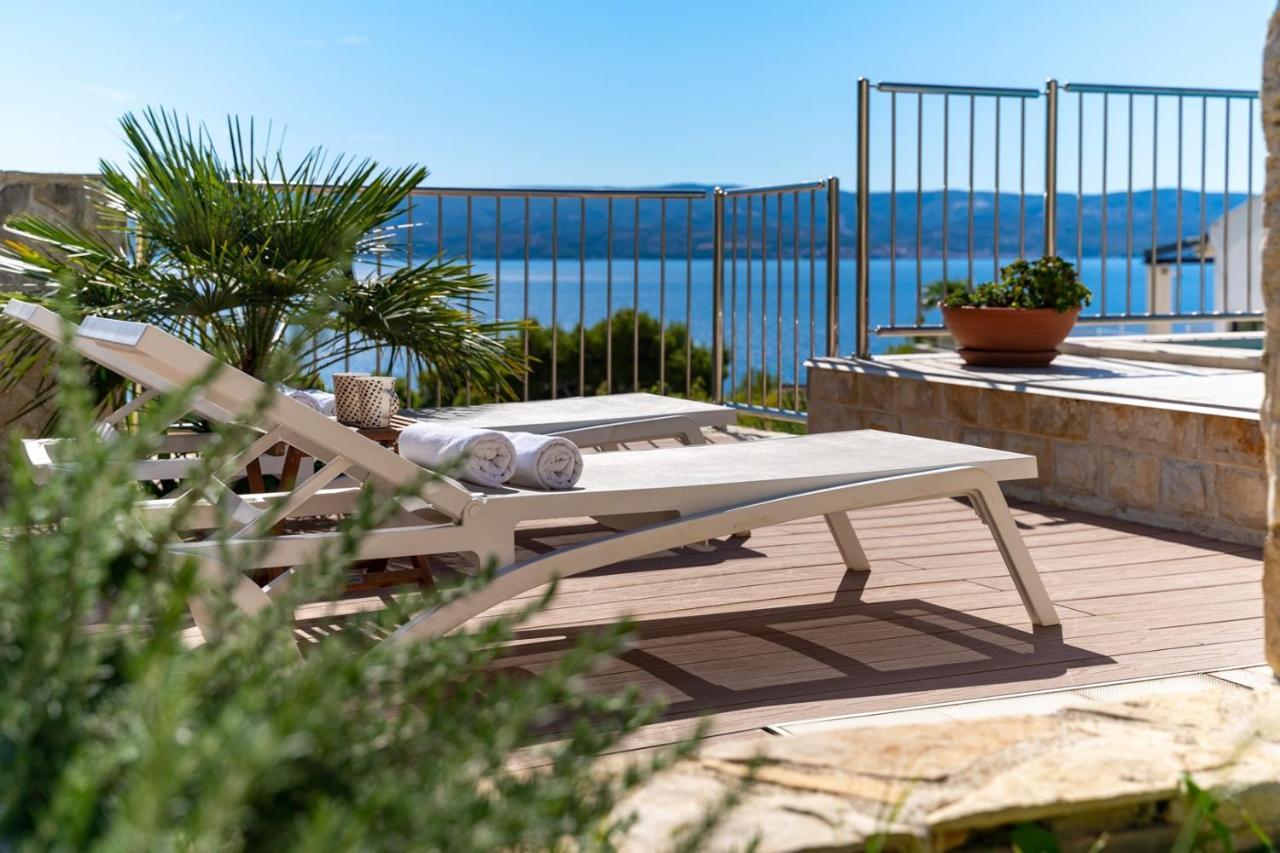 Villa Oslo - Luxury Place With Sea Views & Heated Pool, 300M Far From Sandy Beach Omis Exterior photo